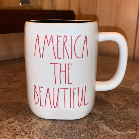 Rae Dunn “America The Beautiful” Mug - Picture 1 of 3